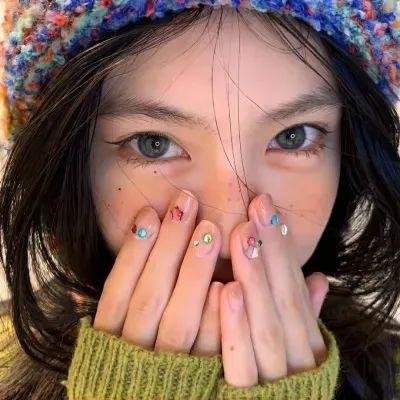 向左爱．向右爱